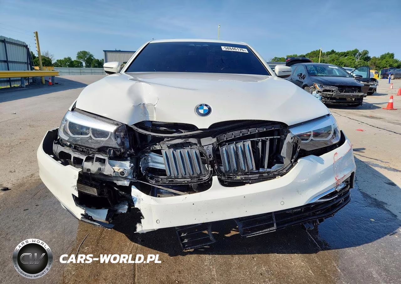 2018 BMW 530E VIN:WBAJA9C56JB033908 - 5