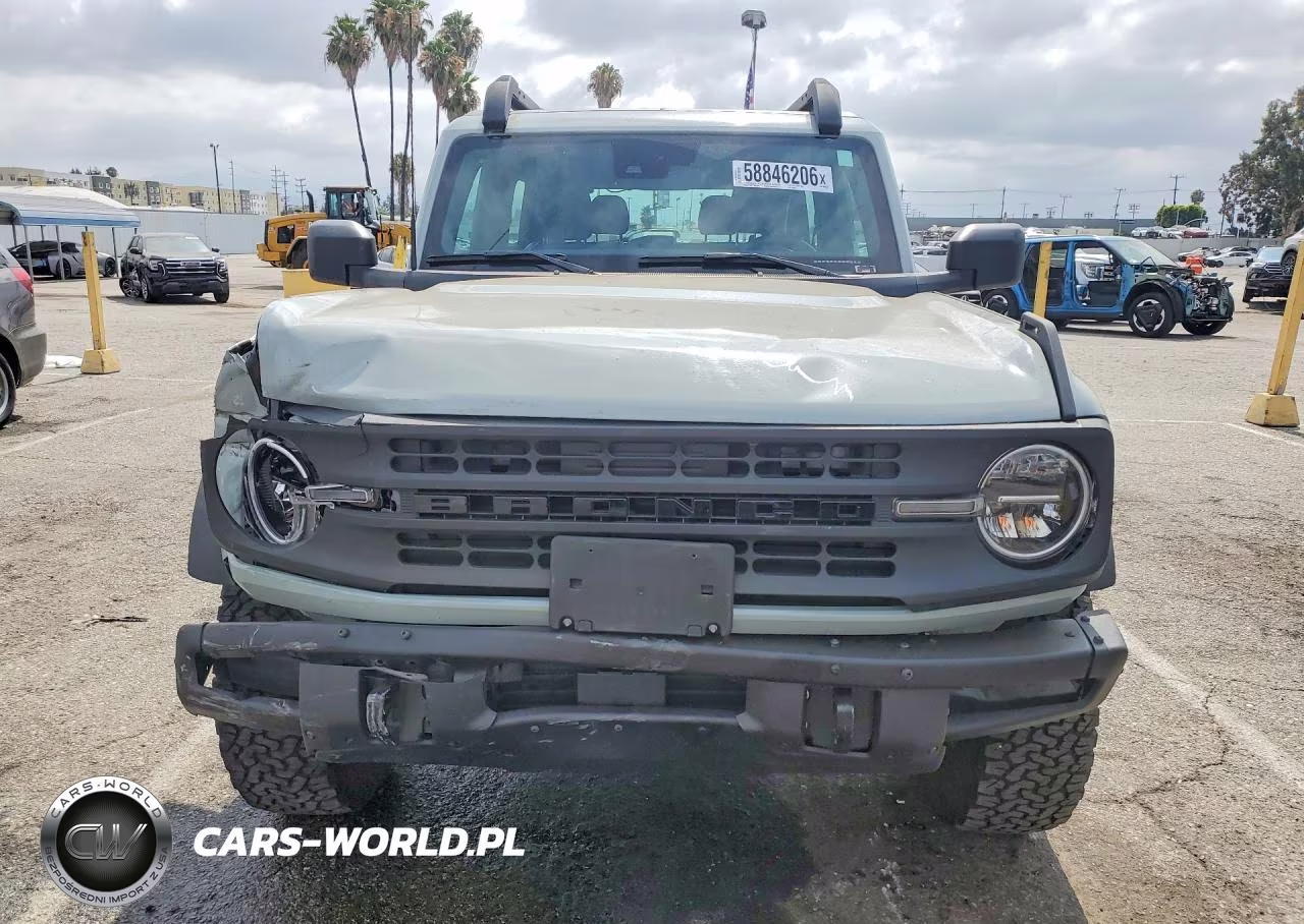 2022 Ford Bronco Base VIN:1FMDE5AH2NLA90760 - 5
