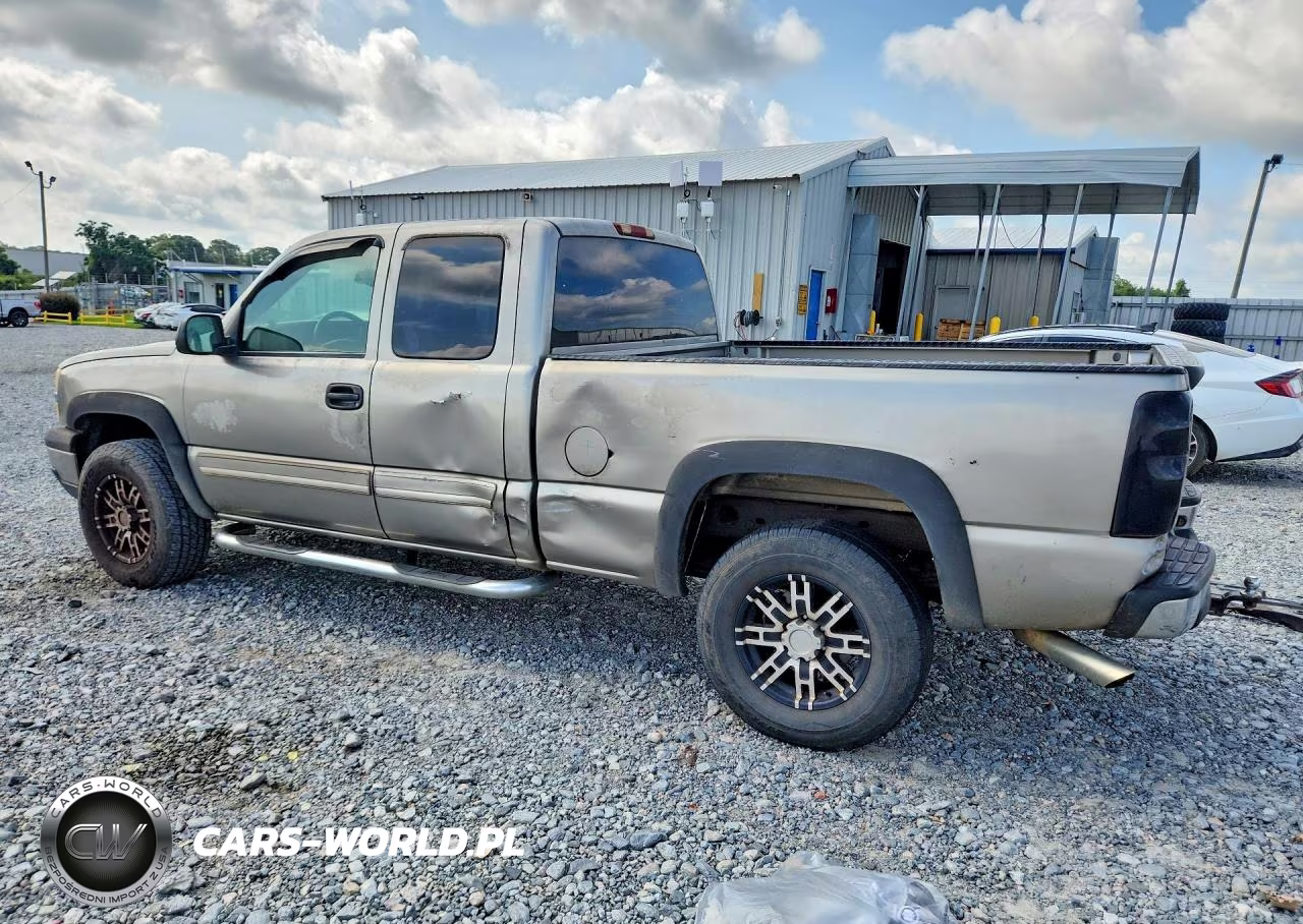 2003 Chevrolet Silverado C1500 VIN:2GCEC19V031212617 - 2