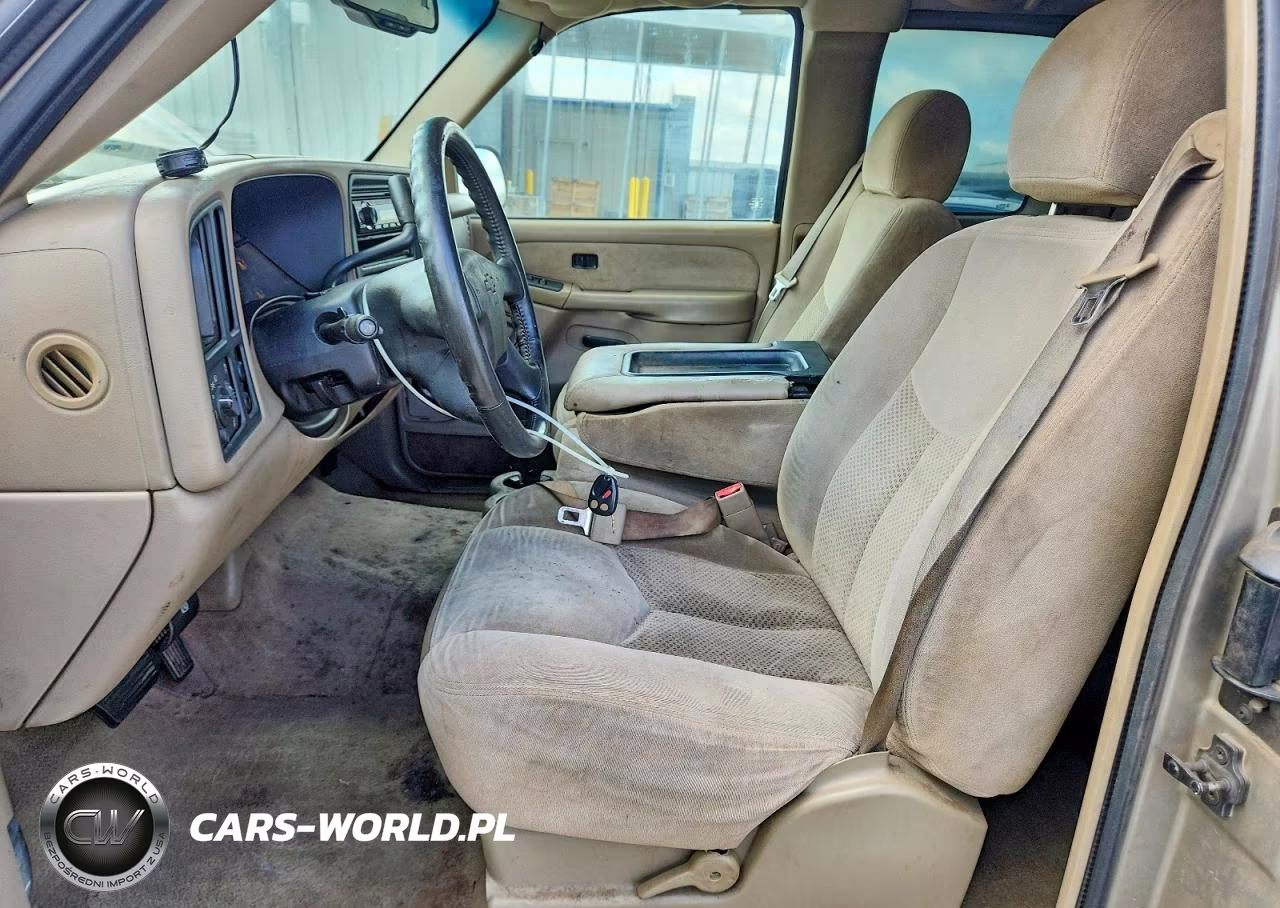 2003 Chevrolet Silverado C1500 VIN:2GCEC19V031212617 - 7