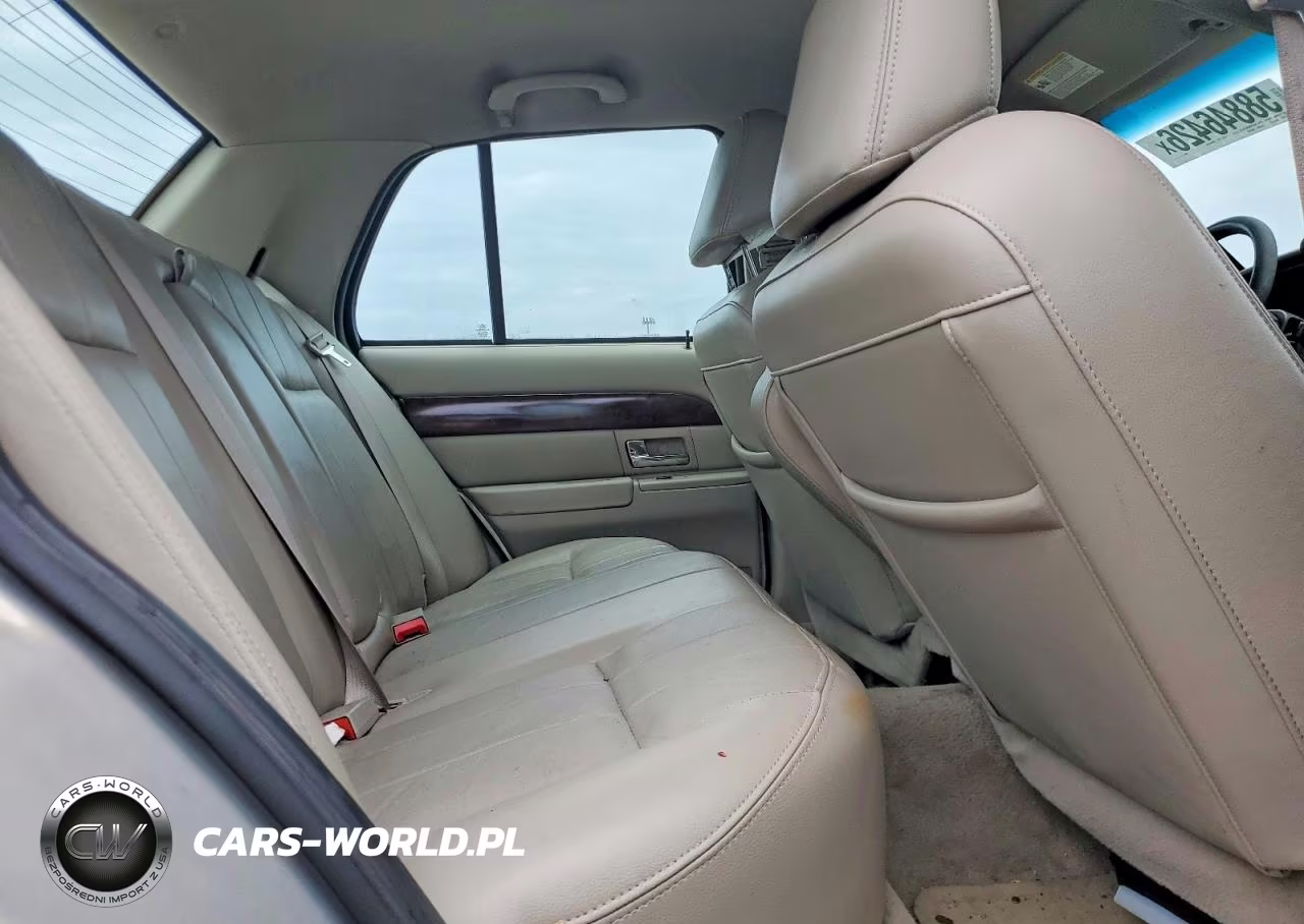 2008 Mercury Grand Marquis Ls VIN:2MEFM75V38X653445 - 10