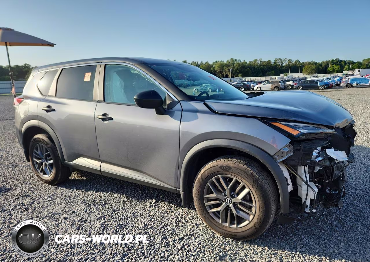2023 Nissan Rogue S VIN:5N1BT3AB9PC678753 - 4