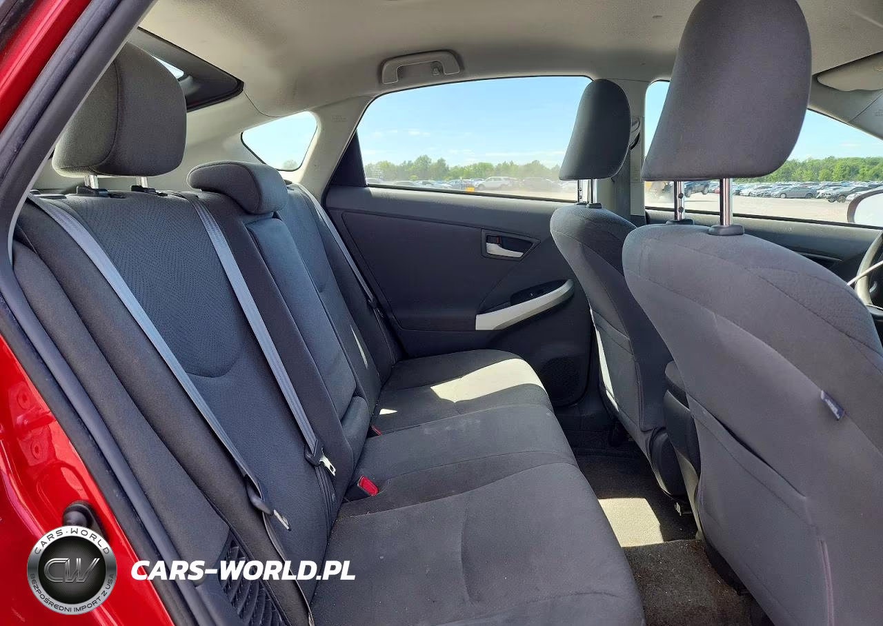 2011 Toyota Prius Two VIN:JTDKN3DU5B0261135 - 10