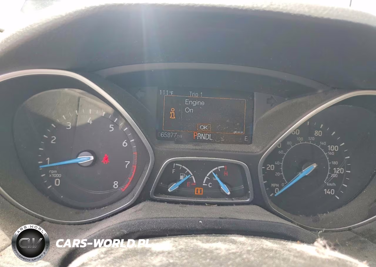 2018 Ford Focus Se VIN:1FADP3K20JL256089 - 9