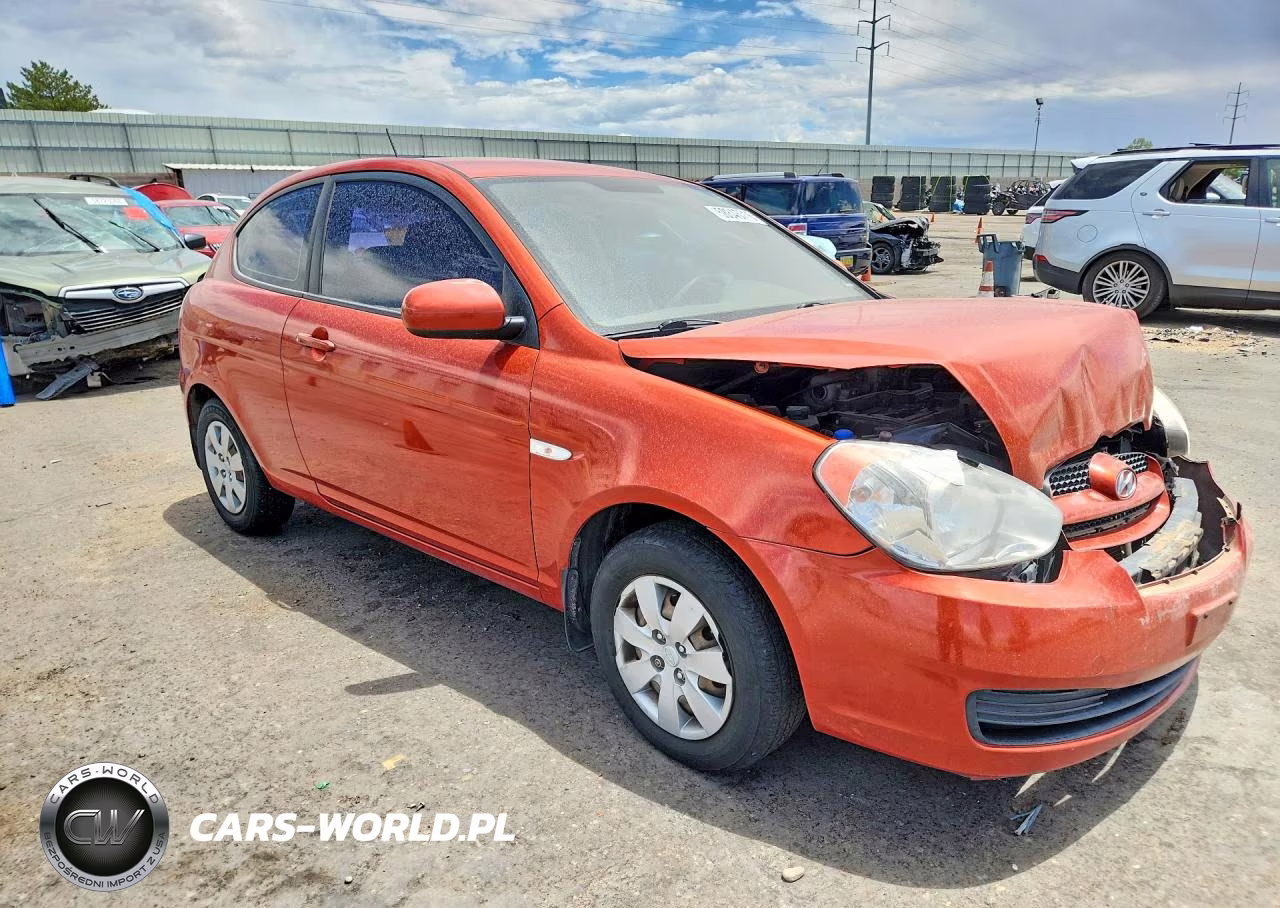 2011 Hyundai Accent Gl VIN:KMHCM3AC0BU192572 - 4
