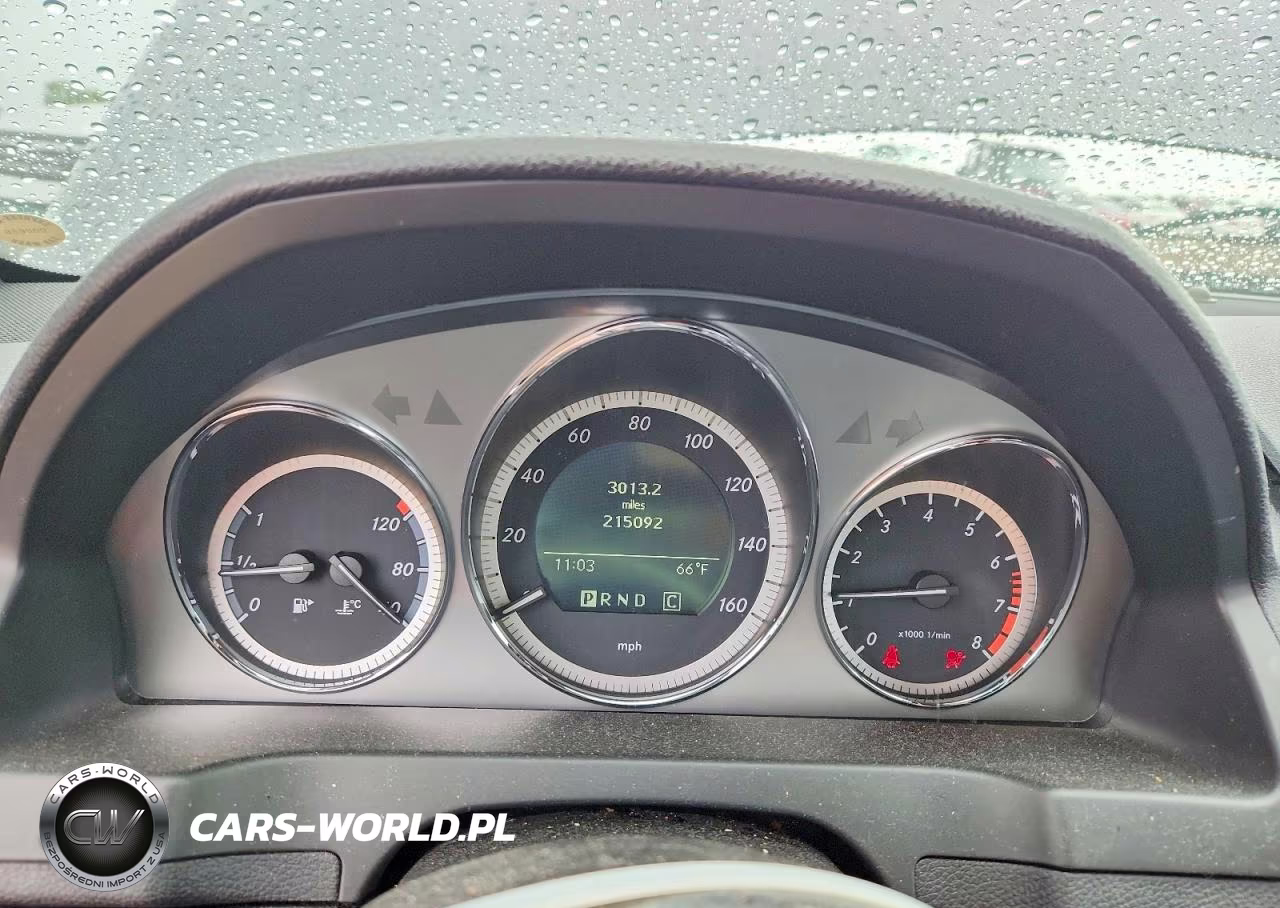 2010 Mercedes-Benz C 300 4Matic VIN:WDDGF8BB6AR127199 - 9