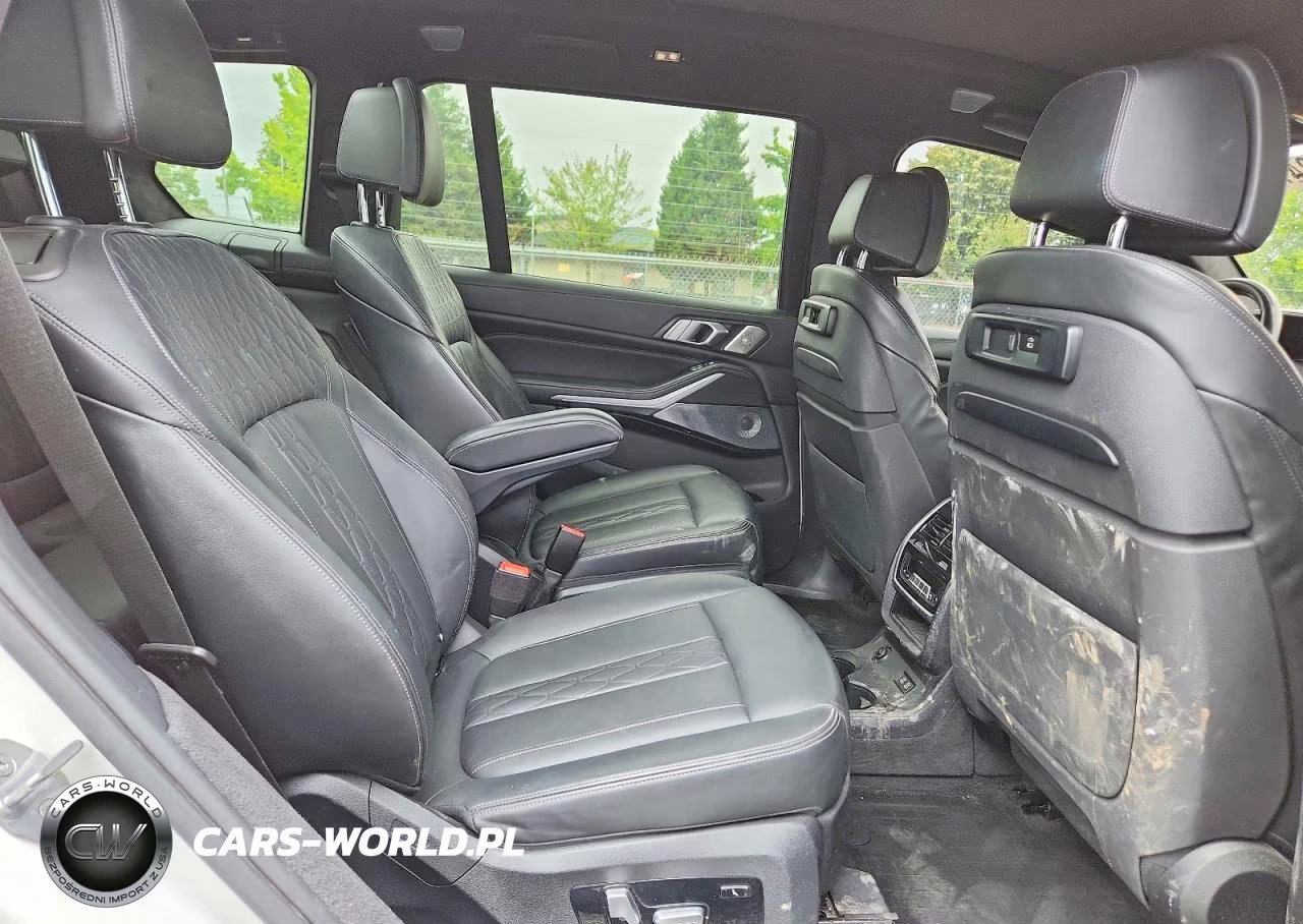 2019 BMW X7 xDrive50I VIN:5UXCX4C56KLS36014 - 11