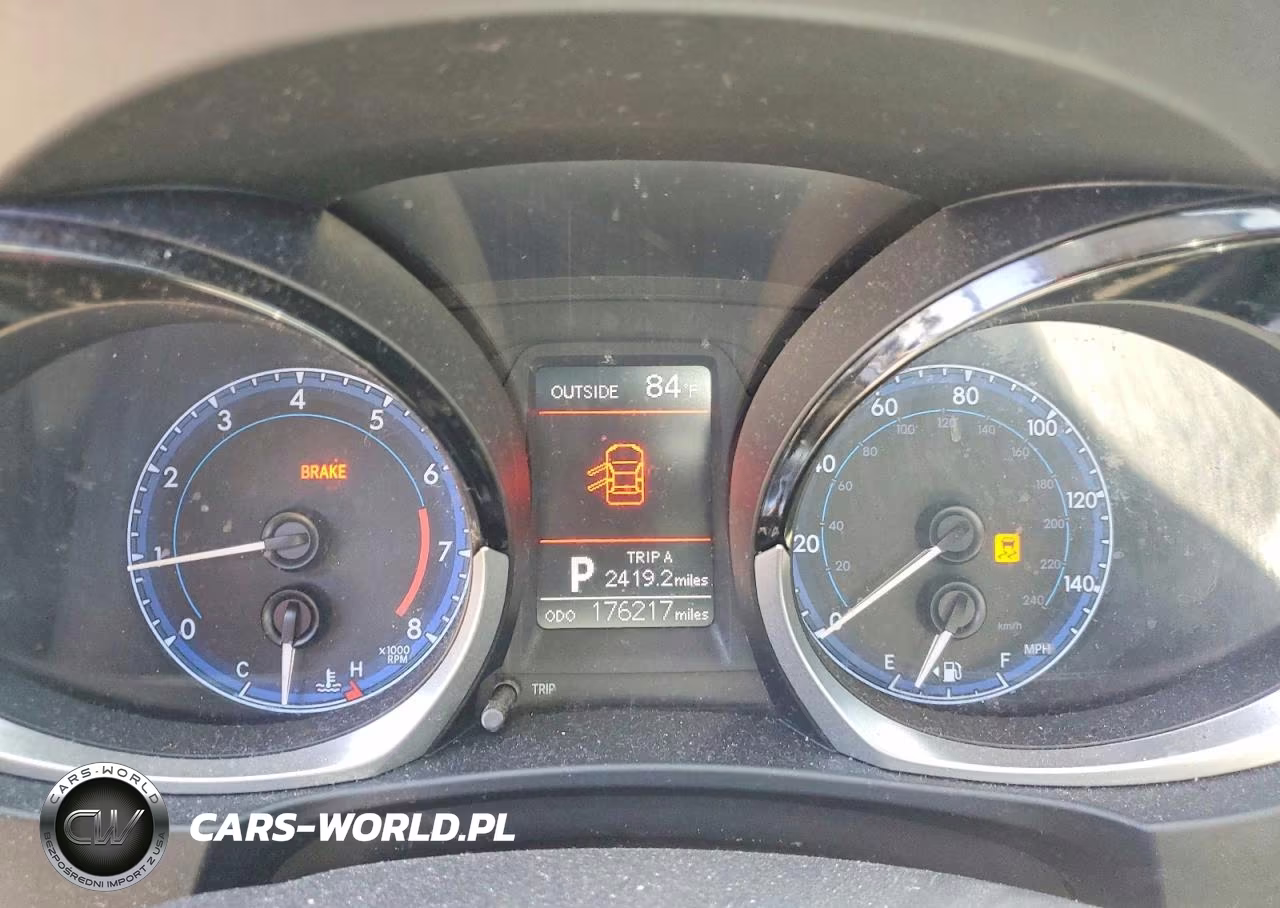 2015 Toyota Corolla S Plus VIN:5YFBURHE4FP356256 - 9