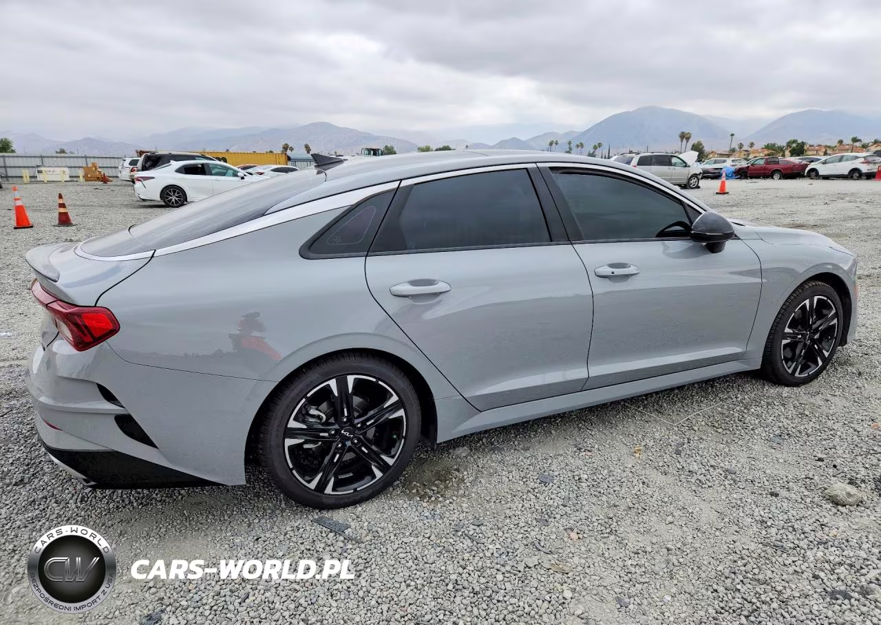 2022 Kia K5 Gt Line VIN:5XXG64J22NG109926 - 3