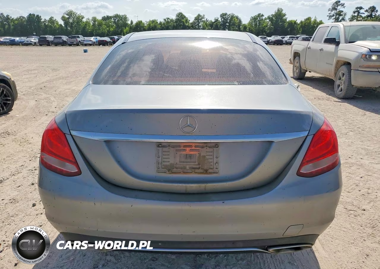 2015 Mercedes-Benz C 300 4Matic VIN:55SWF4KB8FU028717 - 6