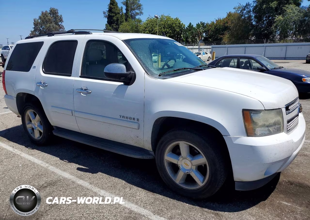 2007 Chevrolet Tahoe C1500 VIN:1GNFC13047J388414 - 4