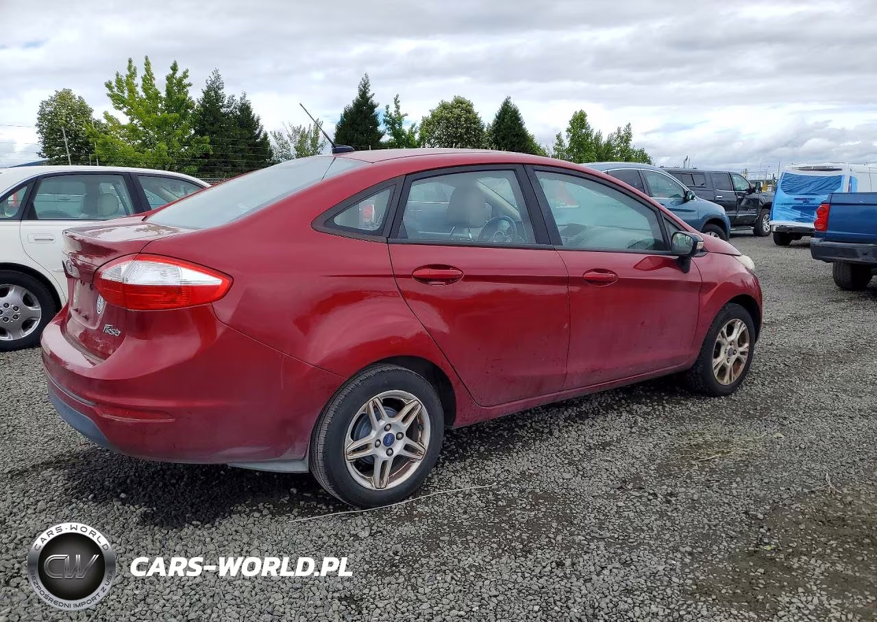 2017 Ford Fiesta VIN:3FADP4BJ4GM157909 - 3