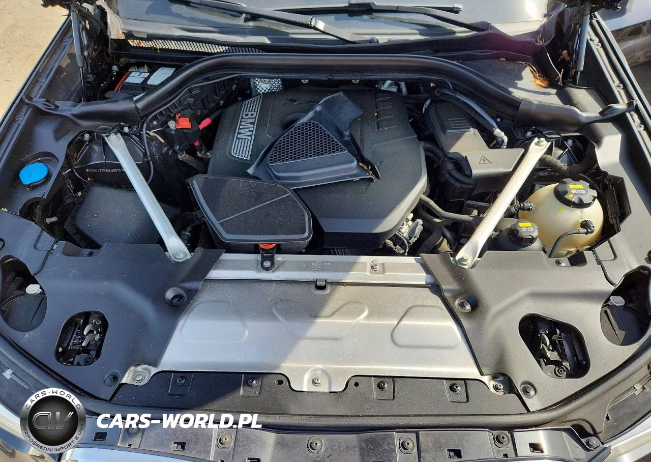 2019 BMW X4 xDrive30I VIN:5UXUJ3C53KLA58761 - 12