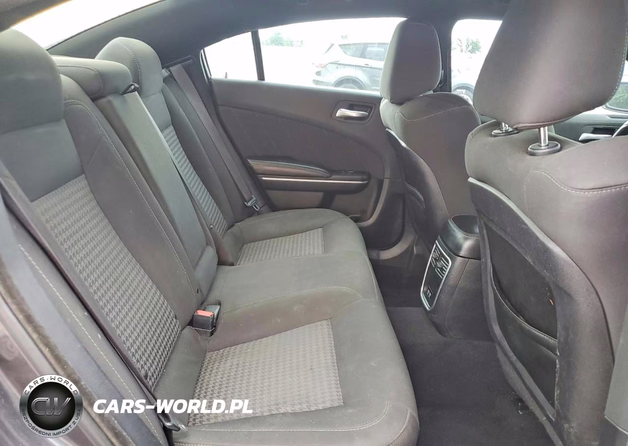 2019 Dodge Charger R-T VIN:2C3CDXCT1KH607933 - 10