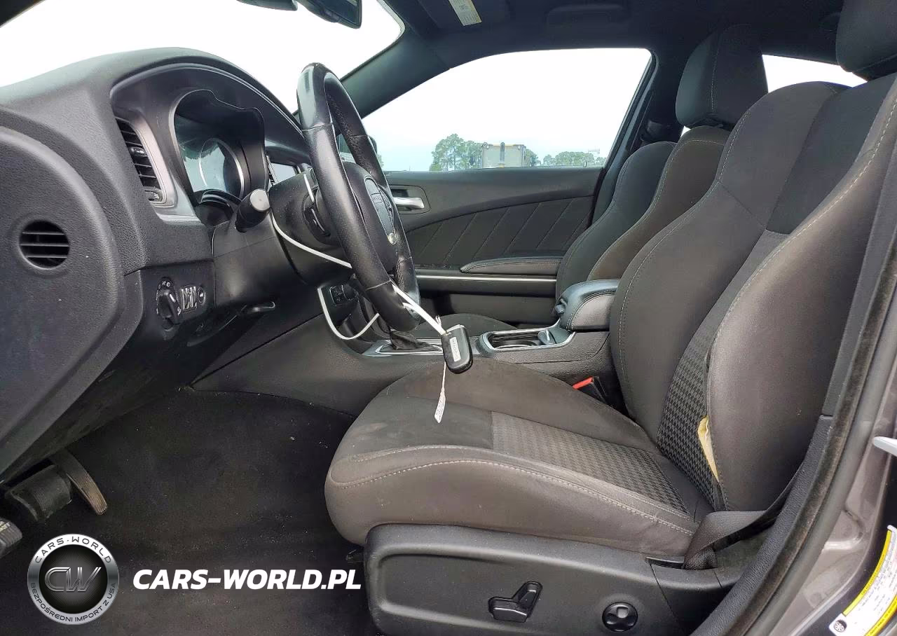 2019 Dodge Charger R-T VIN:2C3CDXCT1KH607933 - 7