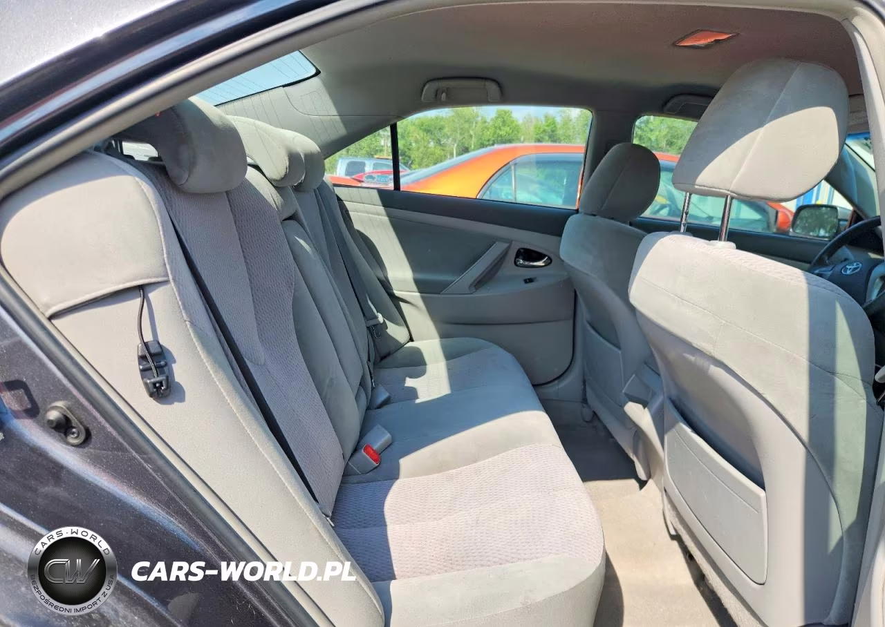 2010 Toyota Camry Le VIN:4T1BF3EK4AU045306 - 10