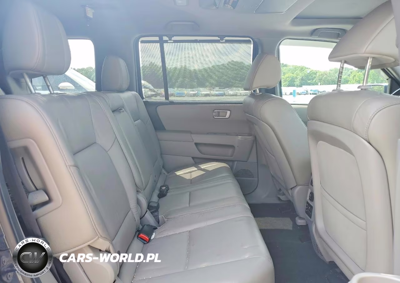 2012 Honda Pilot Touring VIN:5FNYF4H97CB051402 - 11