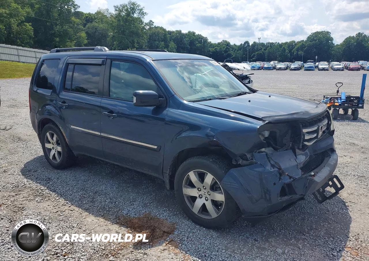 2012 Honda Pilot Touring VIN:5FNYF4H97CB051402 - 4