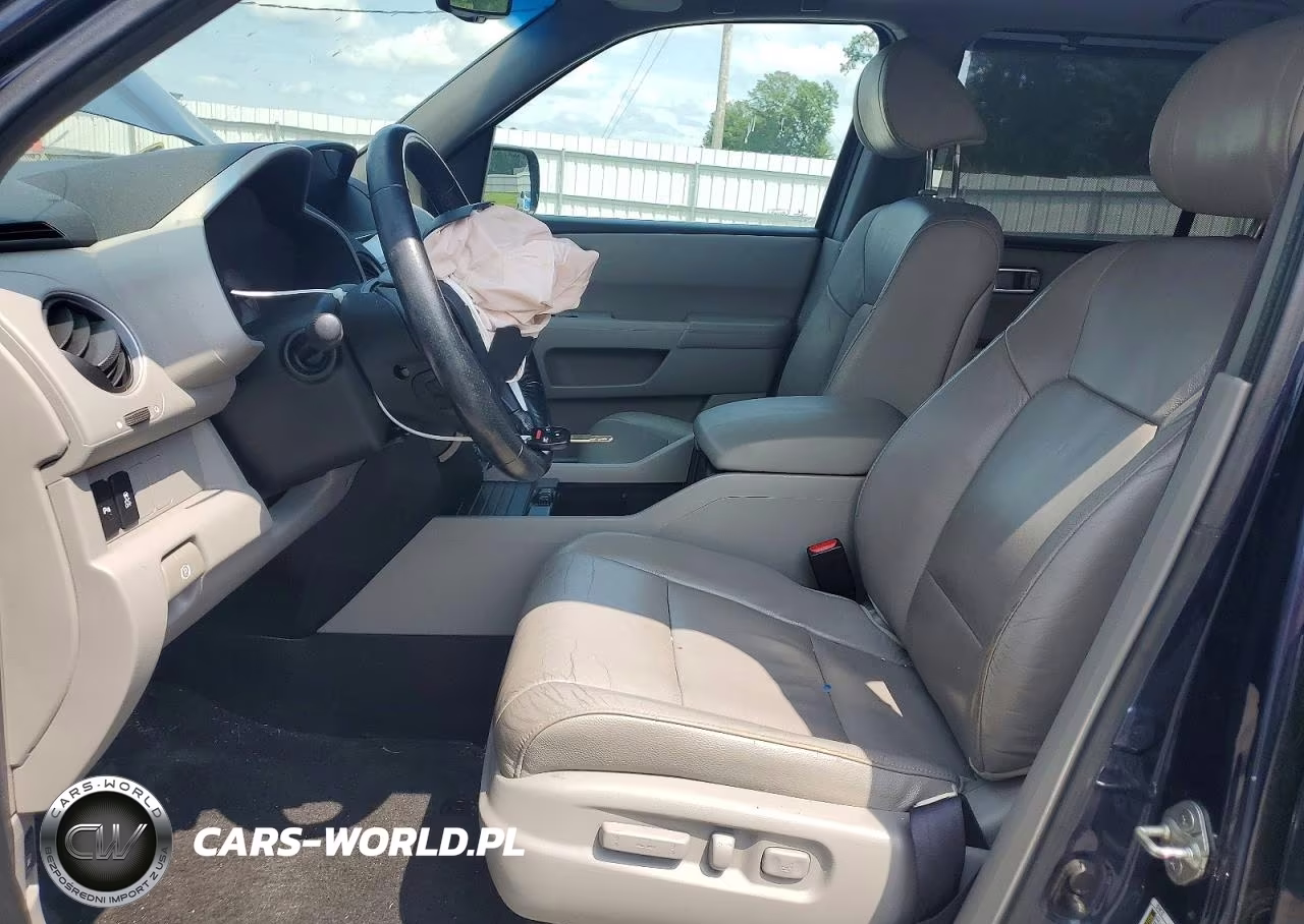2012 Honda Pilot Touring VIN:5FNYF4H97CB051402 - 7