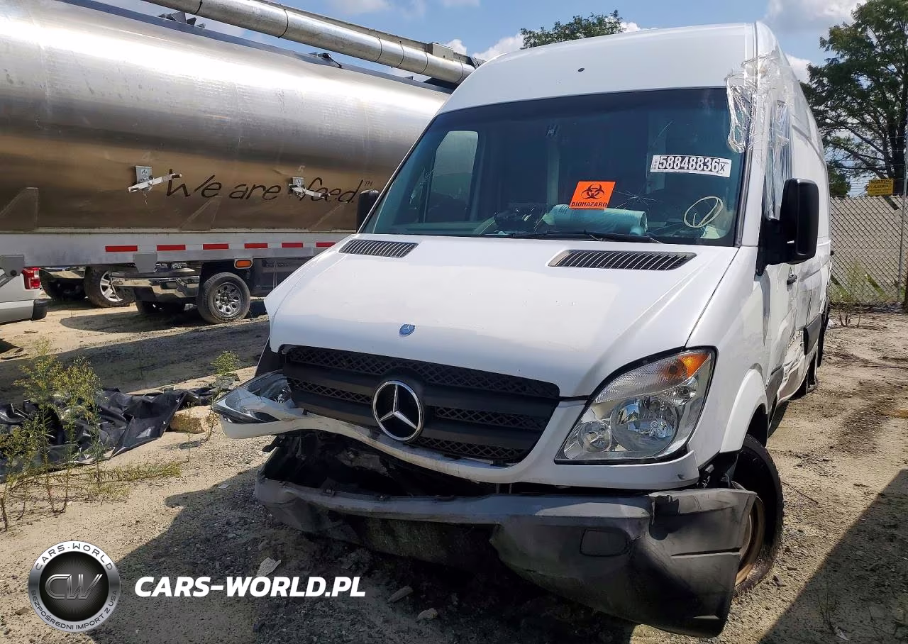 2012 Mercedes-Benz Sprinter 2500 Delivery Van – zdjęcie 1 z 12