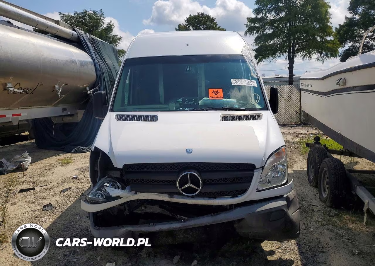 2012 Mercedes-Benz Sprinter 2500 Delivery Van VIN:WD3PE8CB2C5671845 - 5