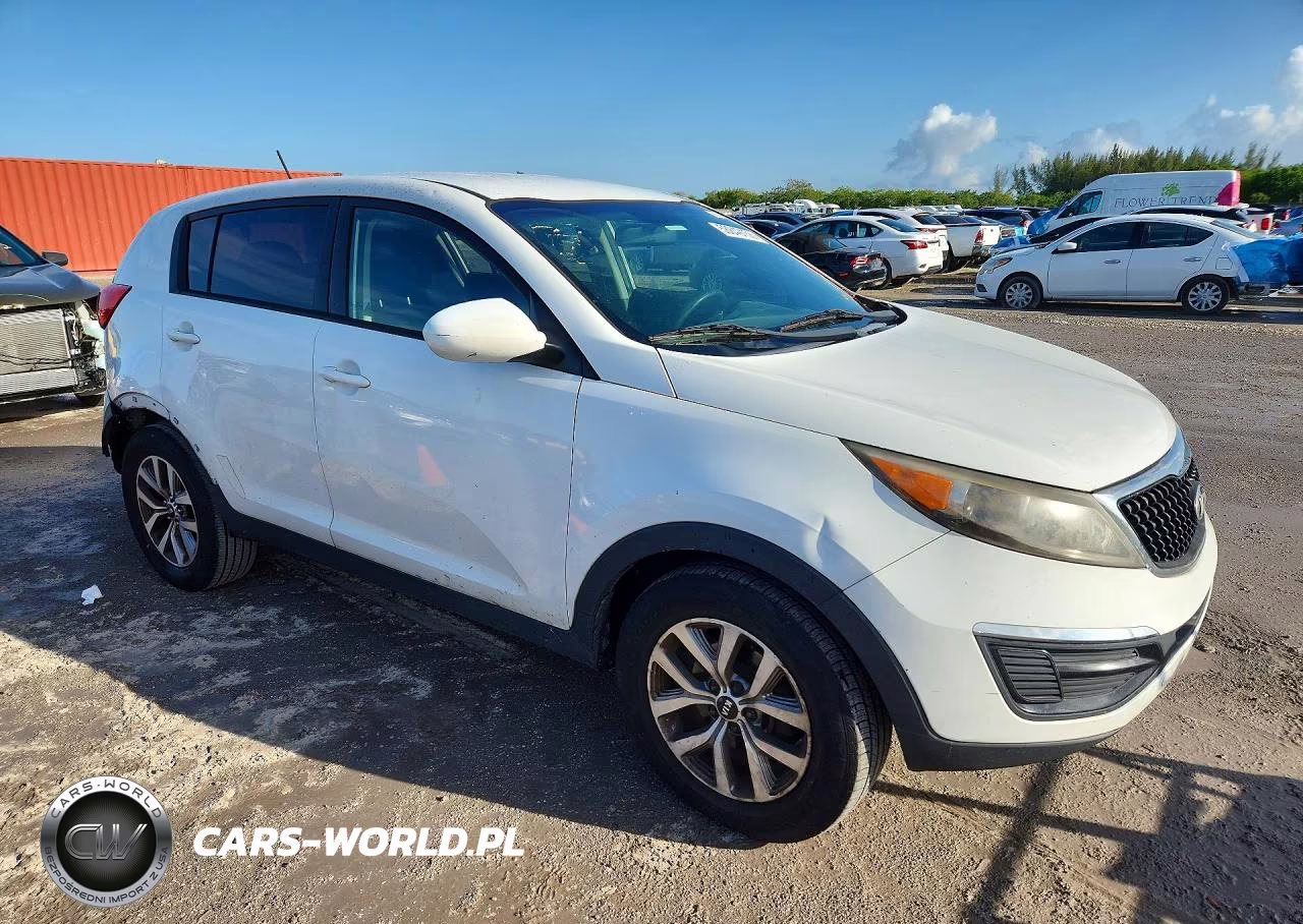 2015 Kia Sportage Lx VIN:KNDPB3AC1F7759372 - 4