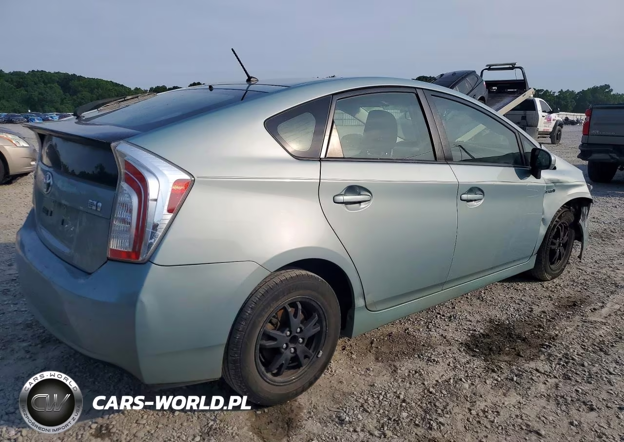 2012 Toyota Prius Two VIN:JTDKN3DU8C1553308 - 3