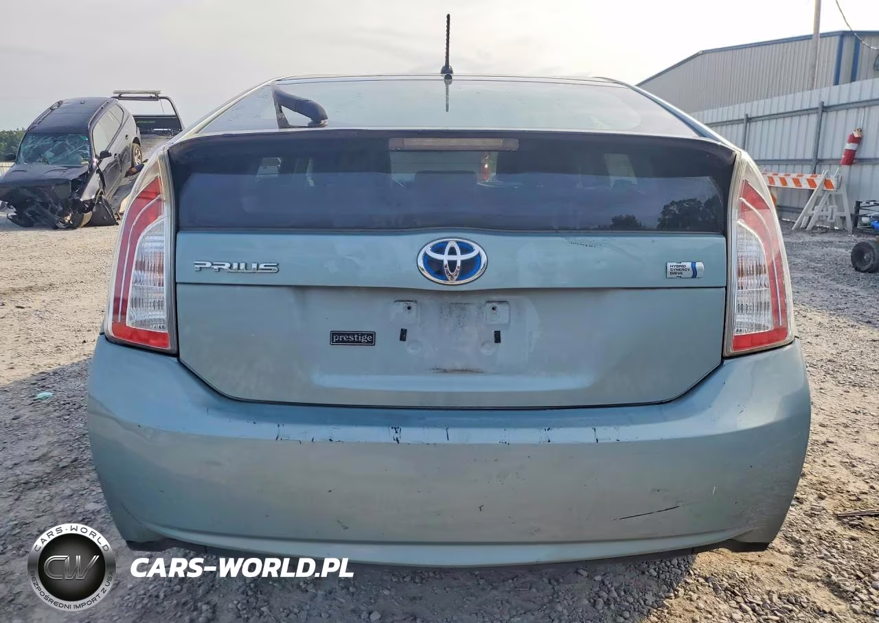 2012 Toyota Prius Two VIN:JTDKN3DU8C1553308 - 6