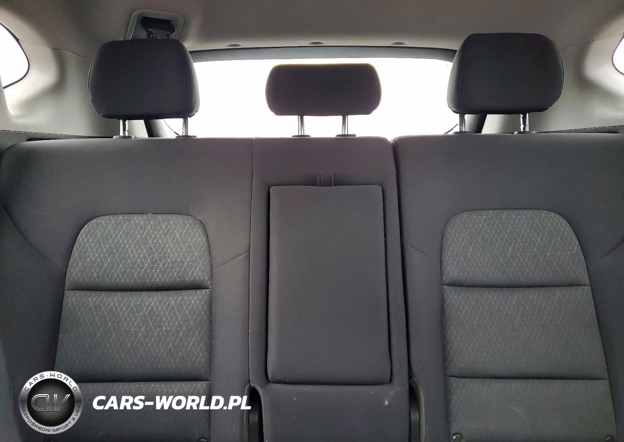 2018 Hyundai Tucson Se VIN:KM8J2CA45JU786319 - 10