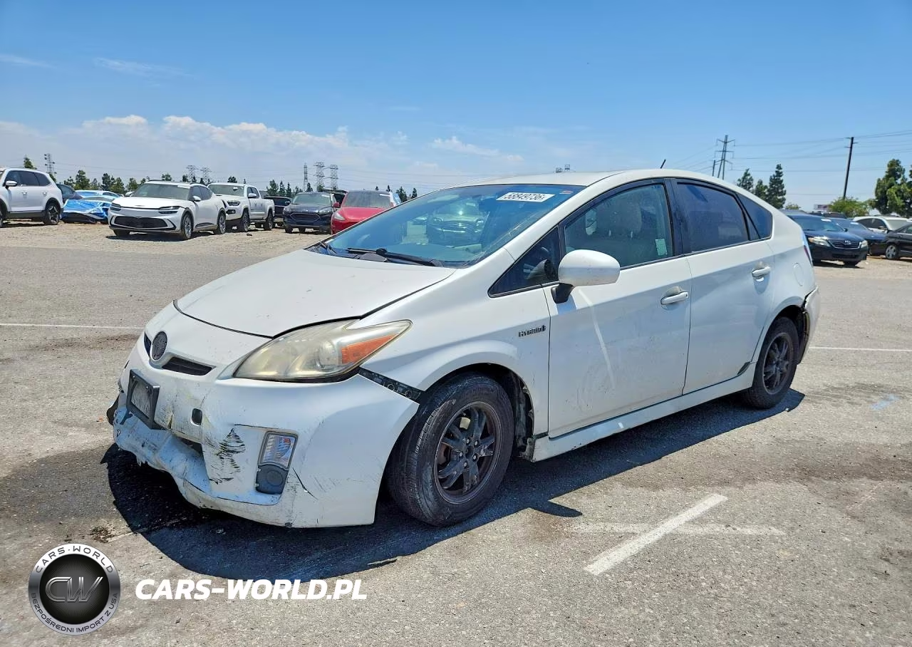 2011 Toyota Prius Three – zdjęcie 1 z 12