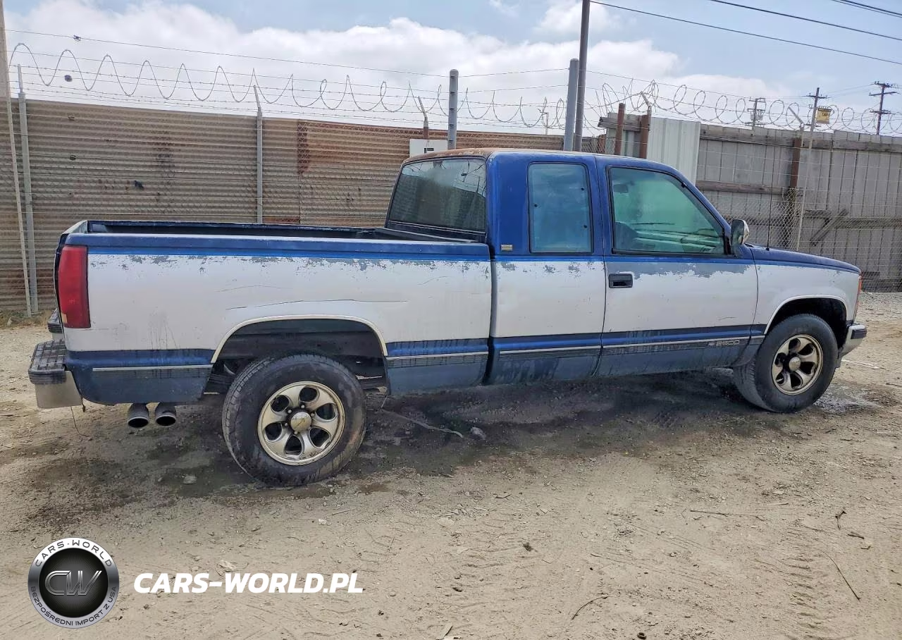 1993 Chevrolet Gmt-400 C2500 VIN:2GCFC29KXP1127578 - 3