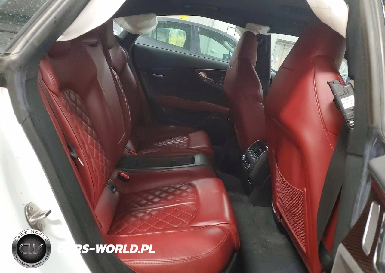 2016 Audi S7 Prestige VIN:WAUW2AFCXGN031729 - 10