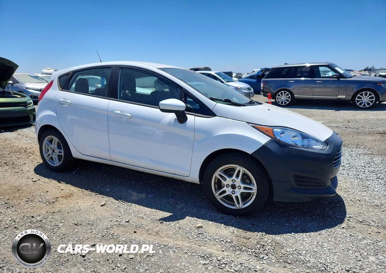 2018 Ford Fiesta Se VIN:3FADP4EJ4JM112214 - 4