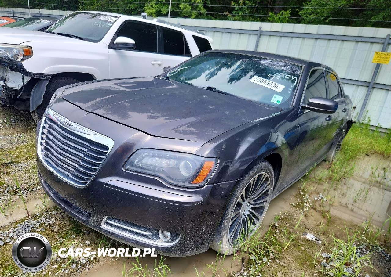 2013 Chrysler 300 S VIN:2C3CCABG9DH587017 - 1