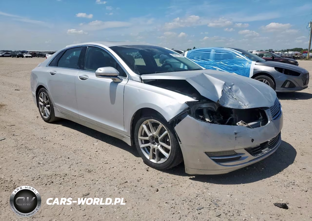 LINCOLN MKZ VIN:3LN6L2J97FR608175 - 4