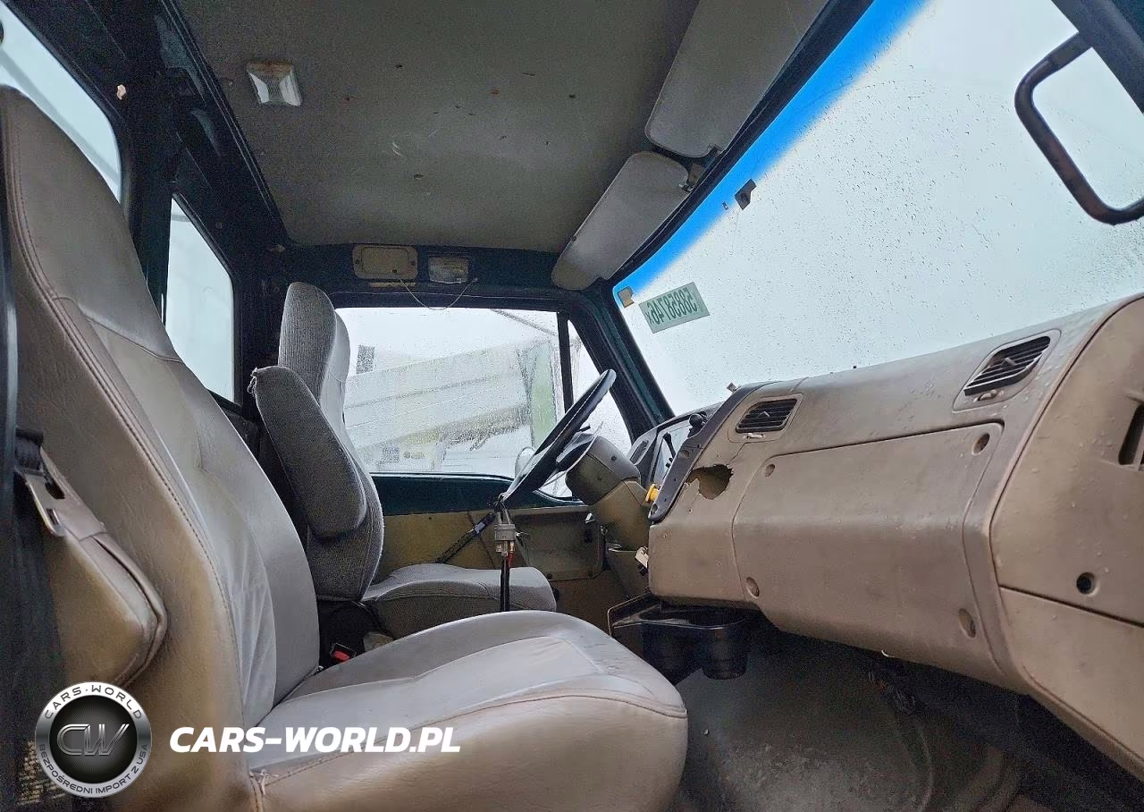 2006 Sterling Truck A 9500 VIN:2FWBA2CV26AV22814 - 5