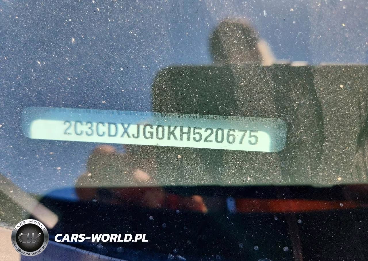 2019 Dodge Charger Sxt VIN:2C3CDXJG0KH520675 - 13