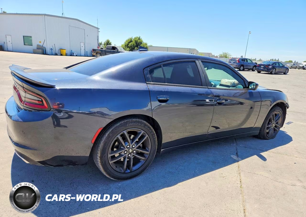 2019 Dodge Charger Sxt VIN:2C3CDXJG0KH520675 - 3