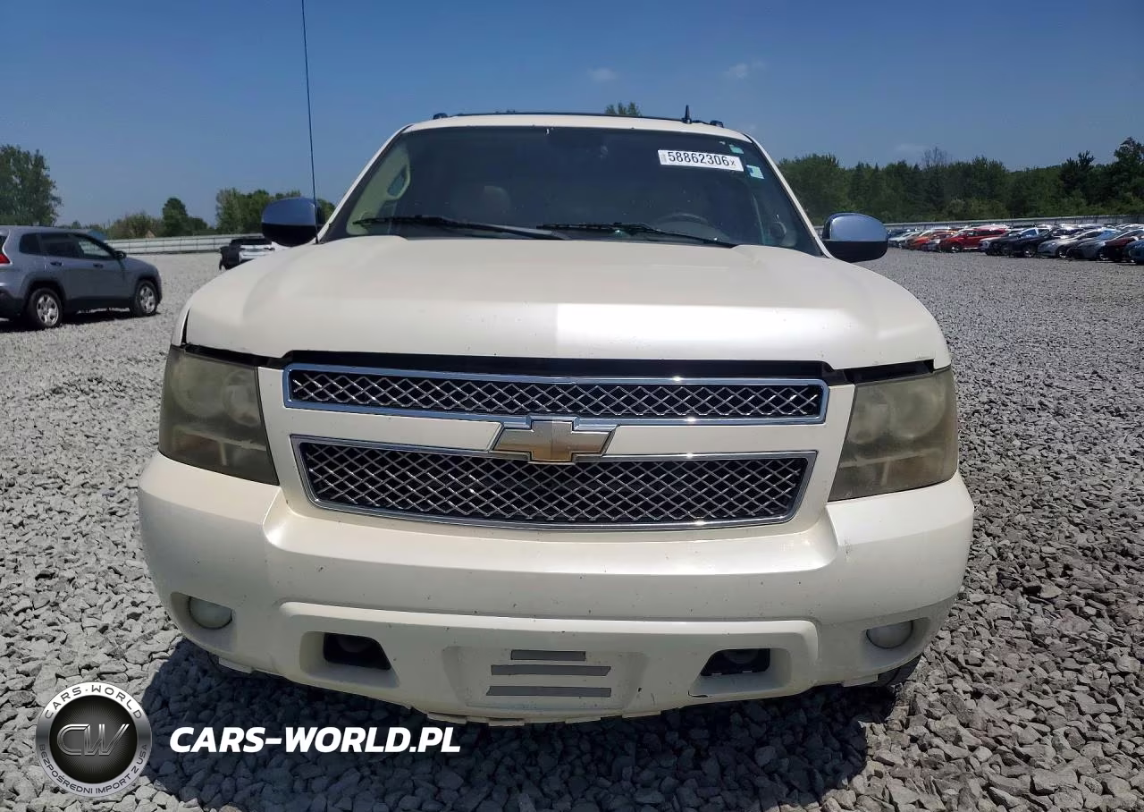 2010 Chevrolet Avalanche Ltz VIN:3GNVKGE09AG261729 - 5