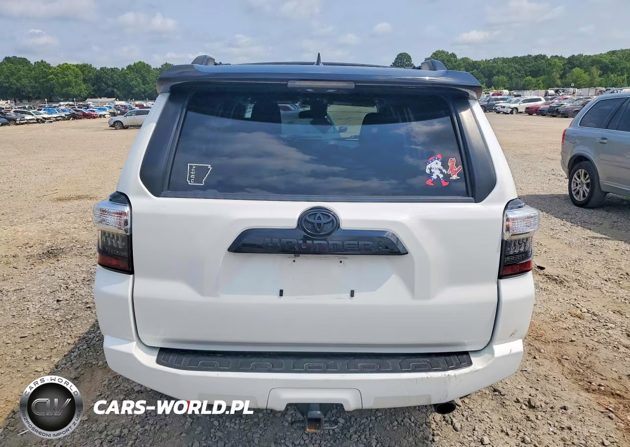 2021 Toyota 4Runner Venture Edition VIN:JTEHU5JR1M5909029 - 6