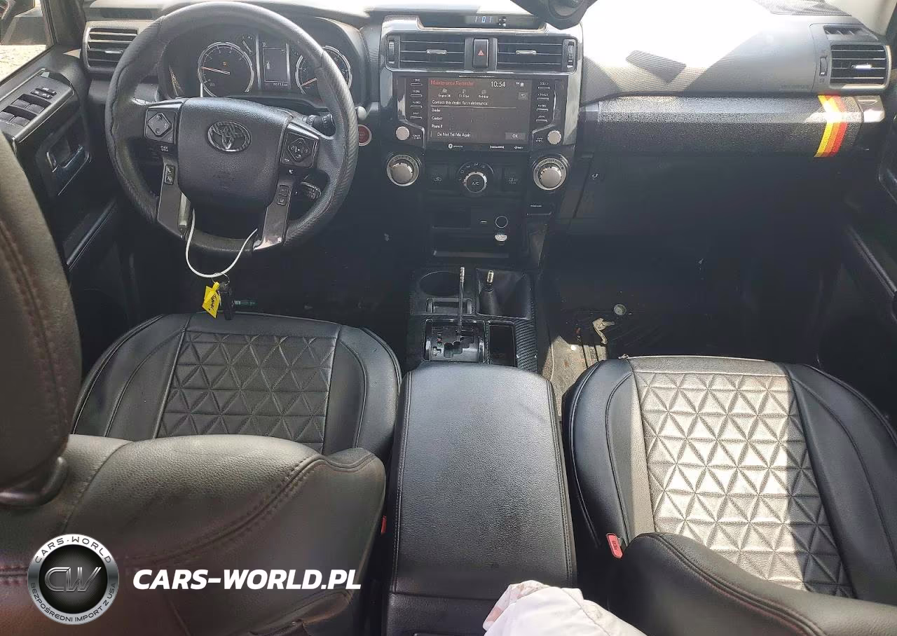 2021 Toyota 4Runner Venture Edition VIN:JTEHU5JR1M5909029 - 8