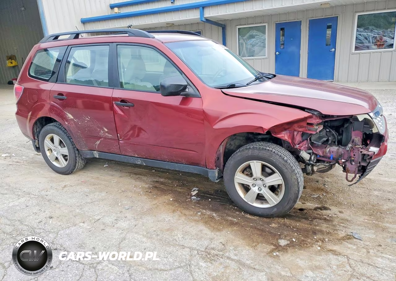 2013 Subaru Forester 2.5X VIN:JF2SHABC8DH424419 - 4