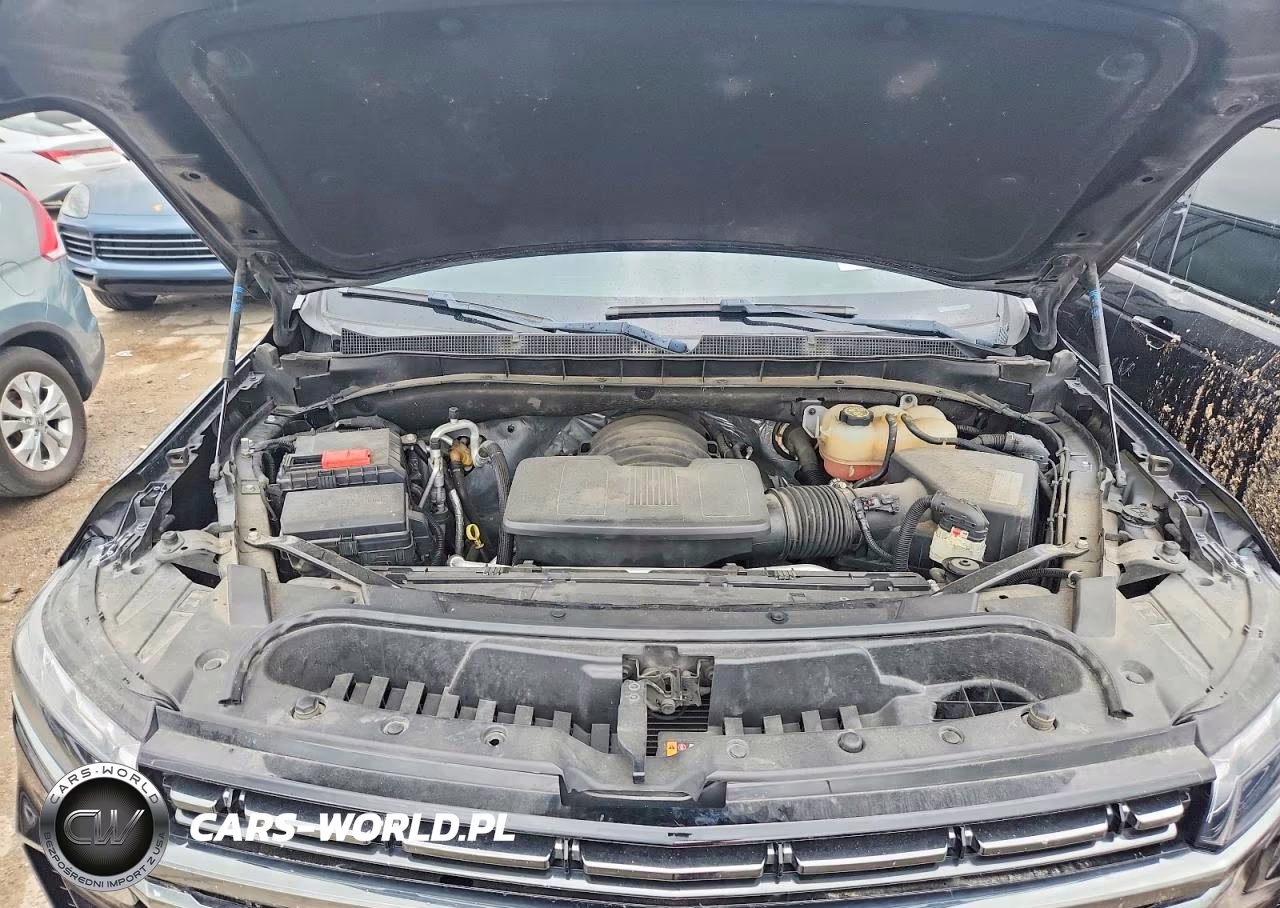 2021 Chevrolet Suburban C1500 Rst VIN:1GNSCEKD4MR458971 - 12