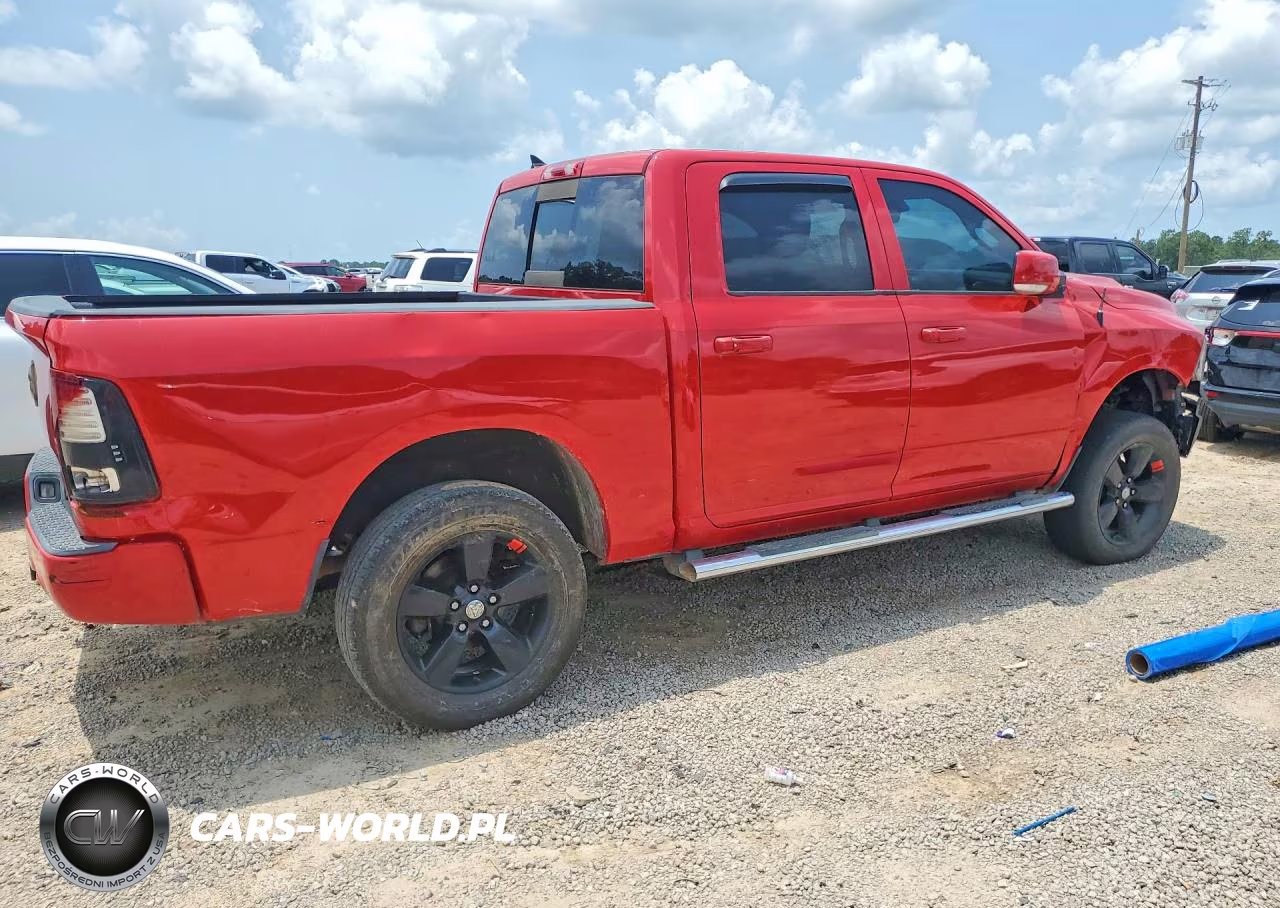 2015 Ram 1500 Sport VIN:1C6RR7MT3FS719385 - 3