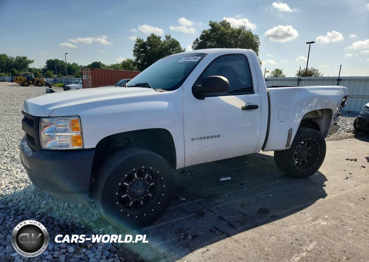 2013 Chevrolet Silverado C1500