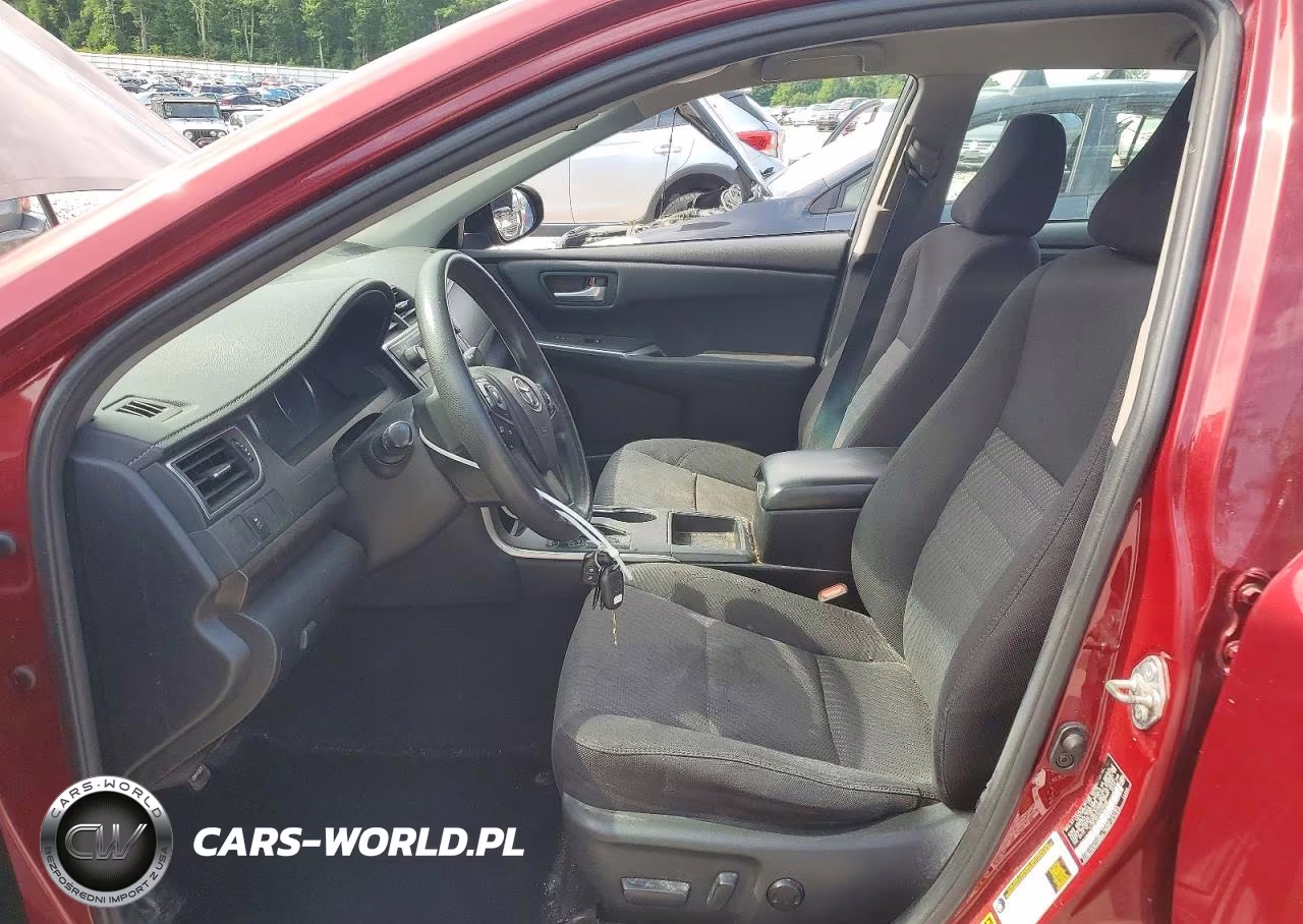 2016 Toyota Camry Le VIN:4T1BF1FK1GU532586 - 7