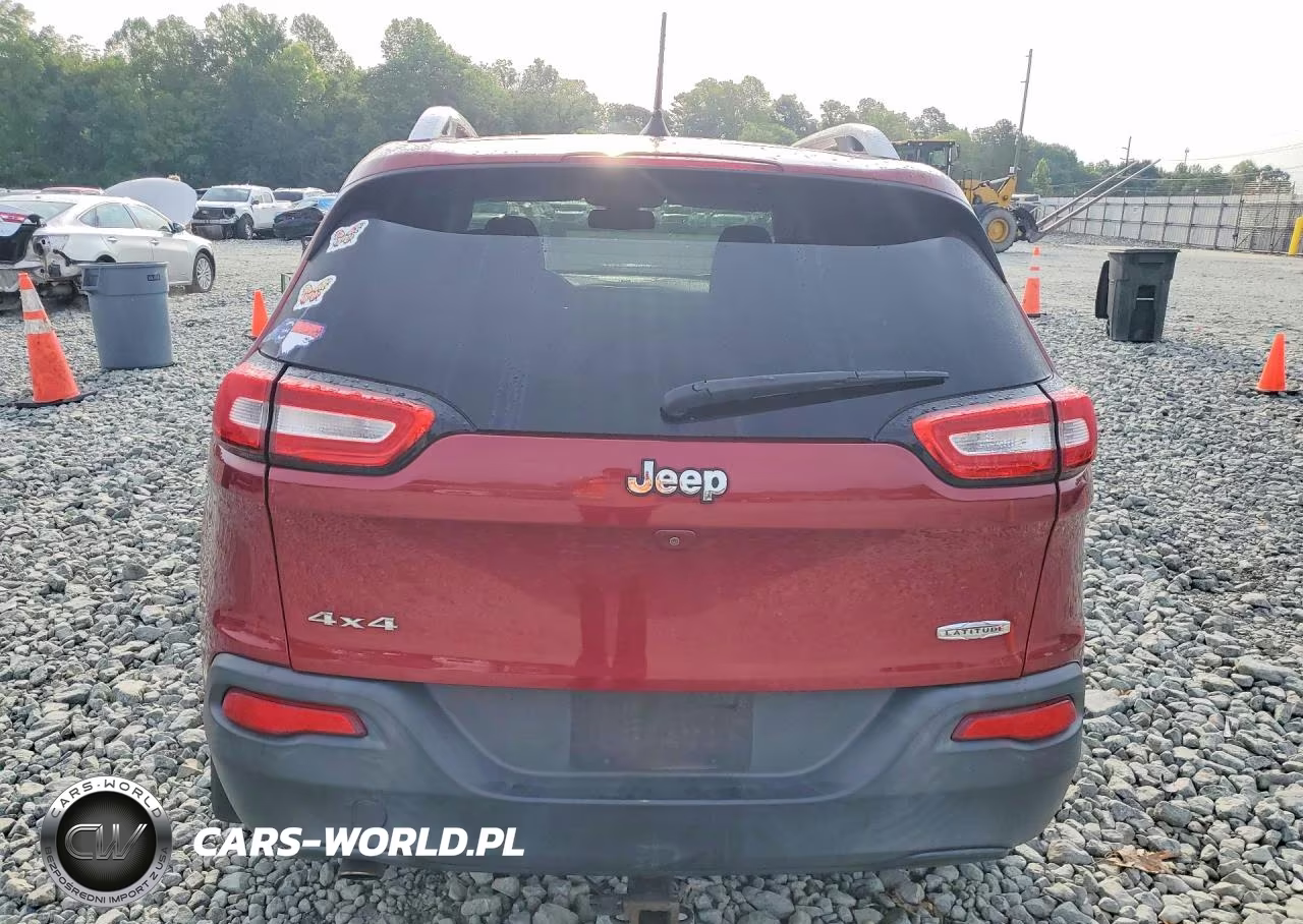 2016 Jeep Cherokee Latitude VIN:1C4PJMCB6GW162934 - 6