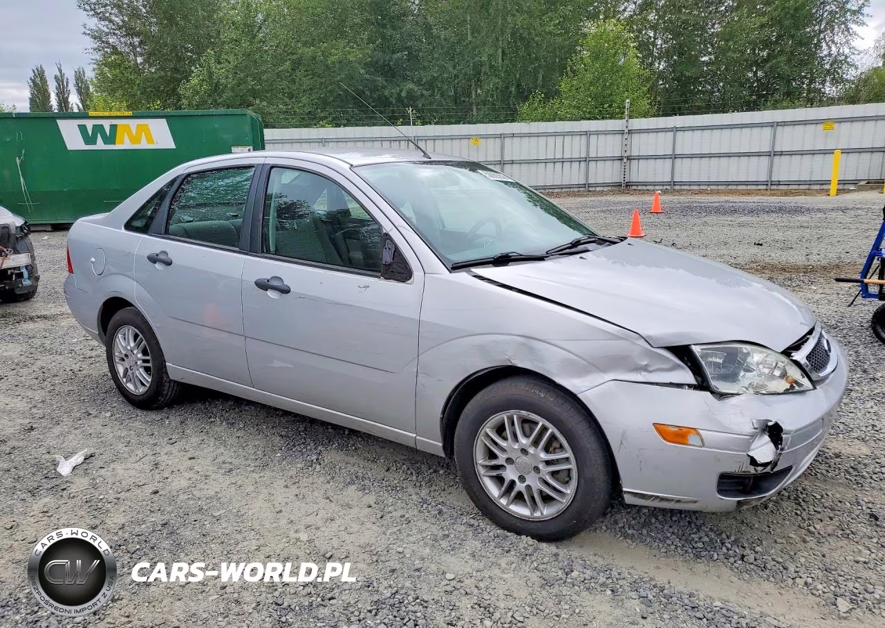 2007 Ford Focus Zx4 VIN:1FAHP34N77W291003 - 4