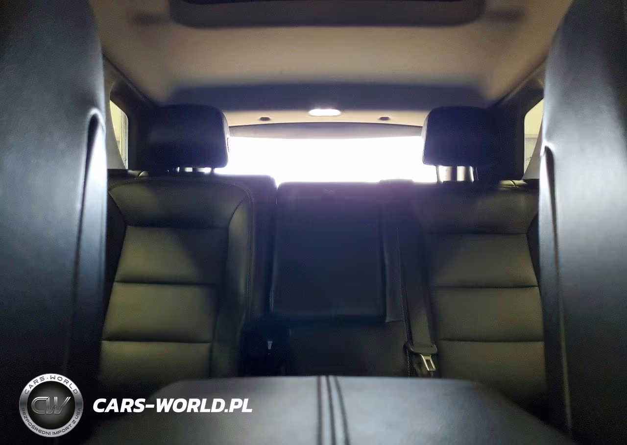 2019 Chevrolet Equinox Premier VIN:3GNAXZEU1KS612498 - 10