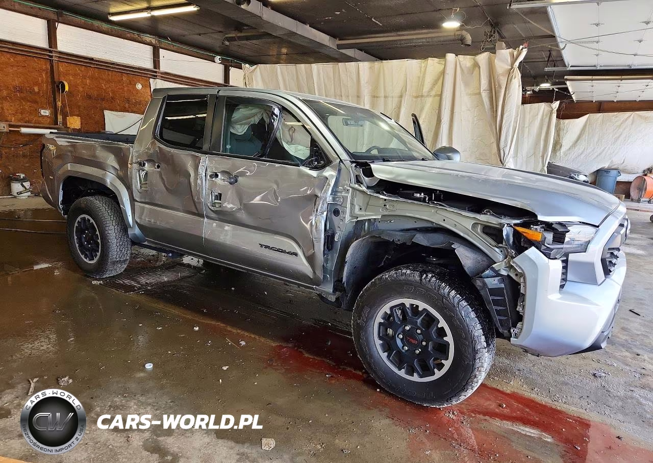 2025 Toyota Tacoma Trd Off-Road VIN:3TMLB5JN8SM091940 - 4
